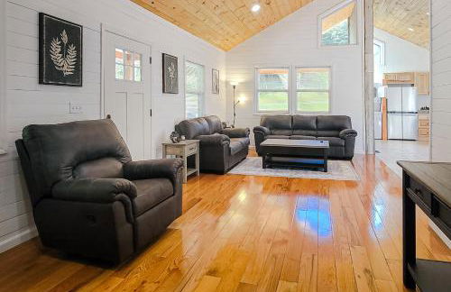 Cozy Home Sleeps 6 Hot Tub Fire Pit Free Ticket - Foto 2