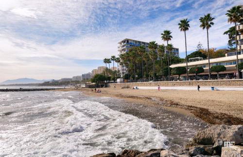 CENTRICO APARTAMENTO EN SEGUNDA LÍNEA DE PLAYA, PARKING, WIFI 609 - Foto 49