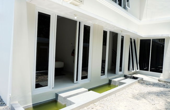 Villa Jogja Grand Bale with Private Pool by Simply Homy - Foto 35