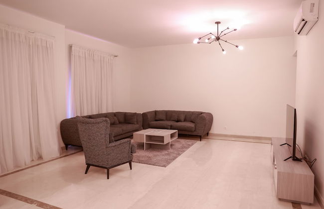 4 BDR Apt. - Boulevard Mivida - Foto 17