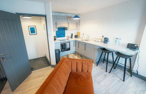 Torpoint Pod - Free Parking - Photo 9