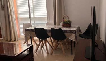 CASTILLEJA , Casa-Apartamento cerca centro Sevilla Wifi Familias Trabajo Garaje - Foto 5