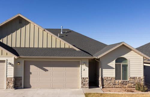 Two Pines Retreat - Brand New! - Foto 14