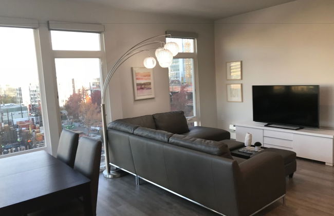 Domicile Suites at Mark on 8th - Photo 55