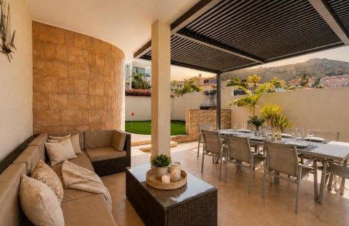 Villa Sol Costa Adeje Heated Pool Putting Green Sleeps 8 - Photo 20