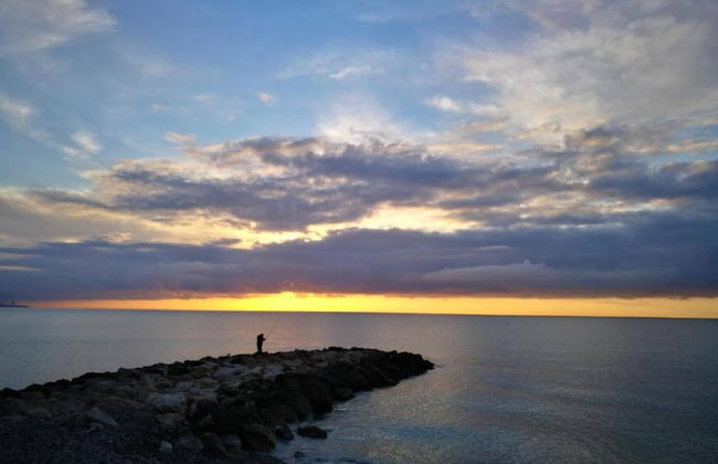 Villa w/ Palm Trees & Pool - Foto 33