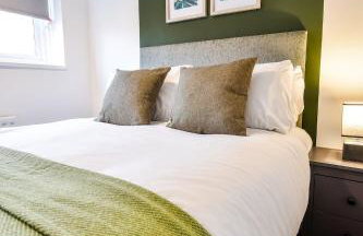 Woodcock House 3 Bedrooms Workstays UK - Photo 12