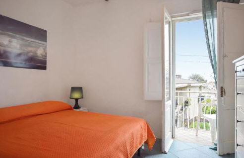 2 Bedroom Gorgeous Apartment In Scario - Foto 11