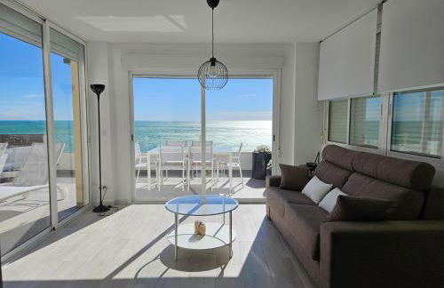 FANTÁSTICO DÚPLEX CON VISTAS IMPRESIONANTES AL MAR - Photo 10