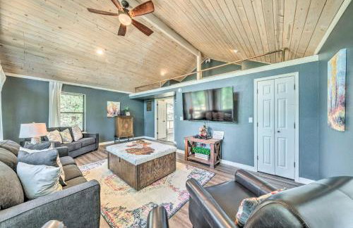 Unique and Modern Alto Home with Private Hot Tub! - Foto 15