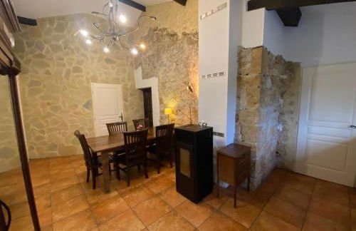 Cosy former bakery house with communal swimming pool - Foto 47