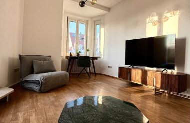 Elegante Jugendstil-Wohnung - ruhige Lage nähe HBF - Foto 9