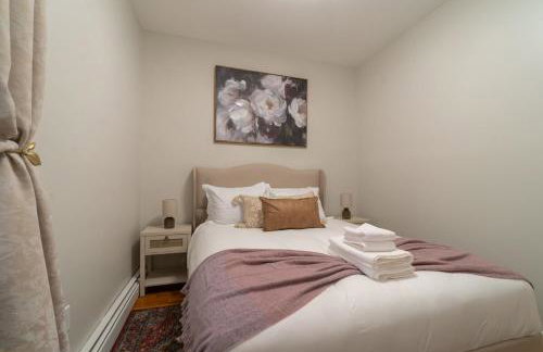 The Boulevard Stay! 25 mins to NYC! Spacious 2BR! - Foto 3