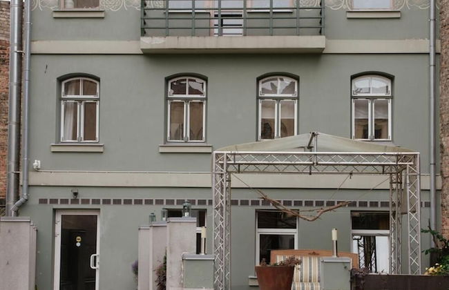 The Pearl Riga Apartment With Garden View - Photo 24