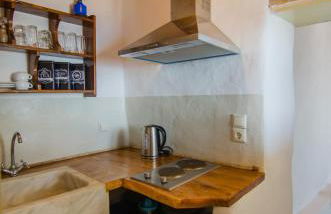 Dimitrakis Guesthouse - Photo 21