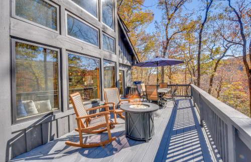 Burton on the Rocks Lake Retreat with Hot Tub! - Foto 33