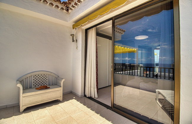 Apartment - Sleeps 4 - Jacuzzi - Terrace - Pool - Photo 23