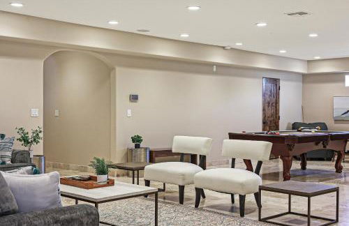 Luxury Estate, Sleeps 24, Sonoran by HomeStakes Stays - Foto 8