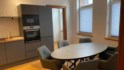 Stadtwohnung im Altbaustil - Foto 4