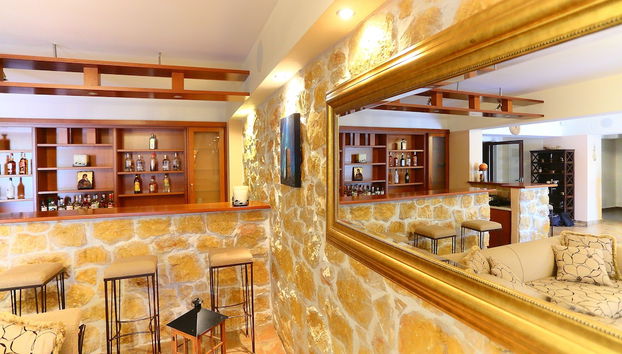 Coin salon dans le hall