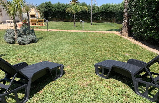 Smiles & Sunsets - Marino's Resort - Foto 48