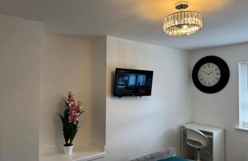 2 Private Contractor-Friendly Rooms - Foto 11