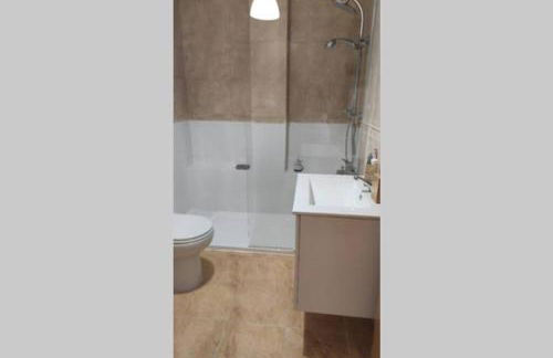 Beautiful Duplex with a Patio - Photo 16