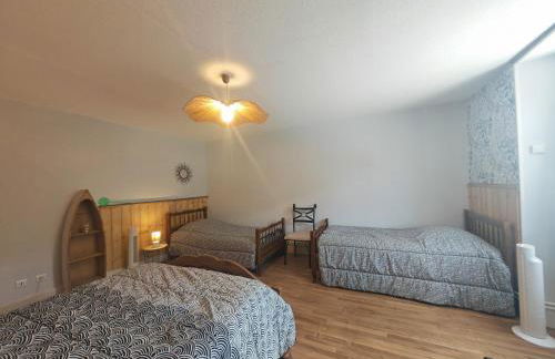 chez Émile côté face maison entière, 3 chambres, 2 salles de bains,jardin et terrasse - Foto 36