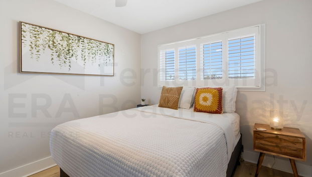 Brilliantly Decorated Condo for Your Perfect Beach Escape by RedAwning - Foto 5, Habitación