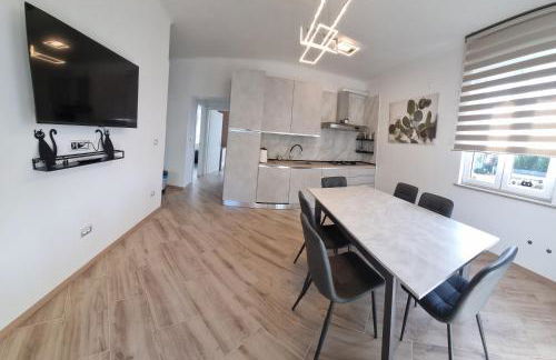 Sunny CentralApartment -3 bedrooms ,Private Parking - Foto 5