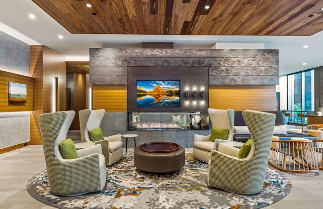 Global Luxury Suites at Reston Town Center - Photo 12