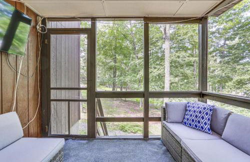 Screened Porch and Deck Pet-Friendly Poconos Escape - Foto 21