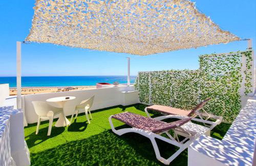 Apartamentos El Arrecife - Foto 1