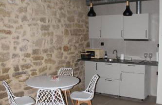 Patio y Calados Rioja Suites - Foto 18