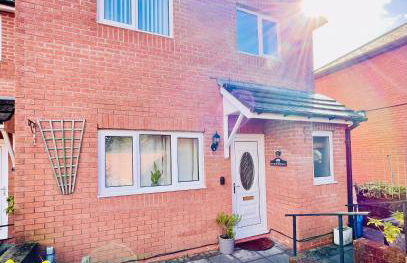 Tanglewood Close, 3 Bedroom house, Abergavenny with private parking, - Foto 5