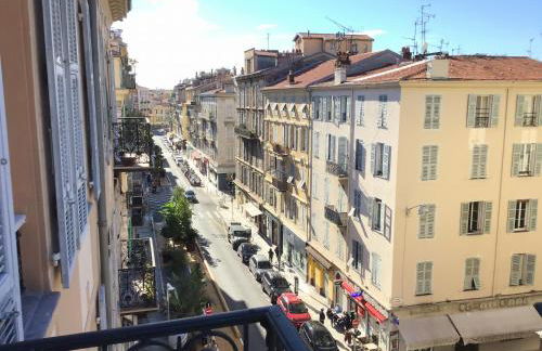 Modern, traditional , bright and stylish appartement - Foto 6