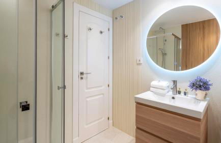 VACATION MARBELLA l Golden Mile Oasis l Family friendly l Next to the beach and Puente Romano l 24-7 Security - Foto 19