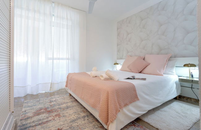 Sunstay Luxe Flat III Playamar Torremolinos - Foto 1