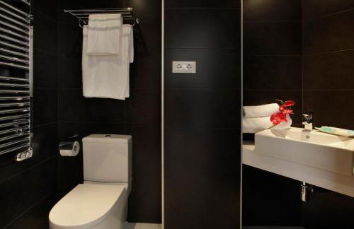 Fisa Rentals Les Corts Apartments - Photo 21