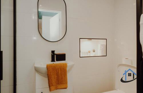 Manor House Apartments - Photo 16