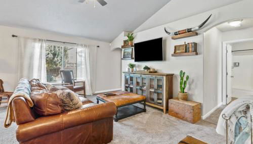 Southwestern Style 4 Bedroom Nampa Home Sleeps 16! - Foto 5