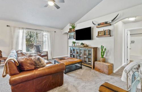 Southwestern Style 4 Bedroom Nampa Home Sleeps 16! - Foto 5