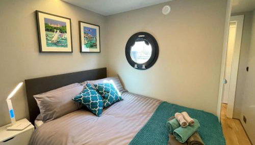 Yarmouth Waterlodge Floating Apartment 1 - Foto 4