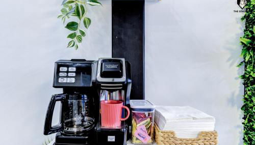 The Stallion #106 - Walk to Museums, Luxe Loft with free gated parking - Foto 4