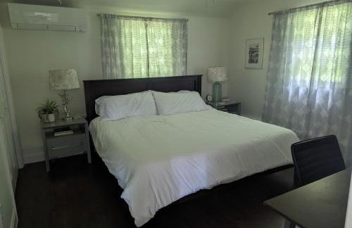 Tranquil Getaway Cottage in Charming, Bethel CT - Foto 21