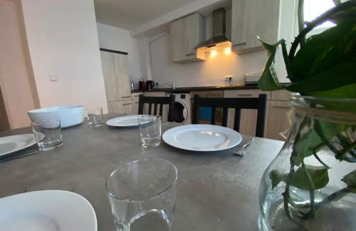 Dachau Altstadt Apartment mit Küche für bis zu 6 Gäste nahe Schloss und ÖPNV - Foto 11