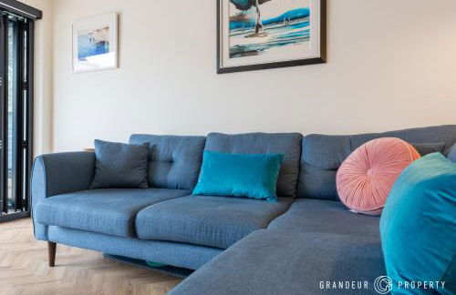 Harbour Haven by Grandeur Property - Photo 9