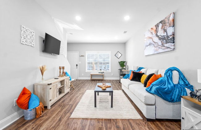 Sapphire Oasis A Luxurious Townhouse Retreat Near Nashville Ft Campbell - Foto 25