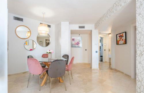 Apartamento con piscina, golf y solarium by Rent Me - Photo 3