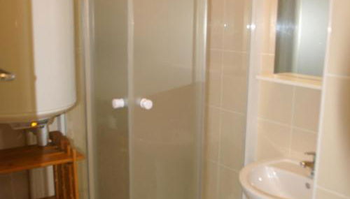 3 pièces au pied des pistes avec balcon, 2 chambres - FR-1-557-23 - Foto 3